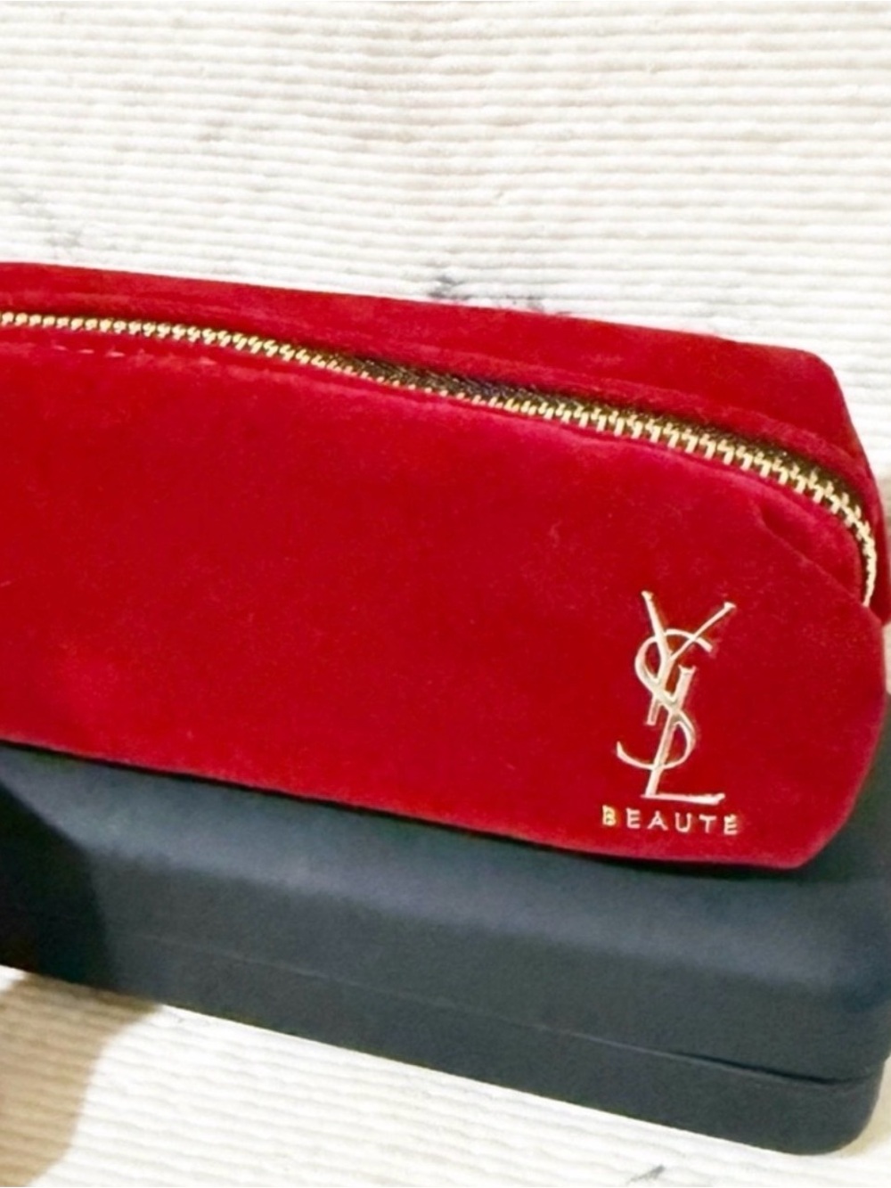 Yves Saint Laurent Studded Cosmetic Bag & Pouch Bundle • 201 Rosewood Blush - Picture 12 of 14